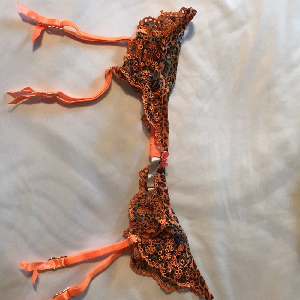 Victoria’s Secret garter belt